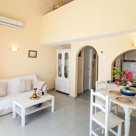 Skol 911A 1 Bedroom Duplex With Sea Views Marbella Buitenkant foto